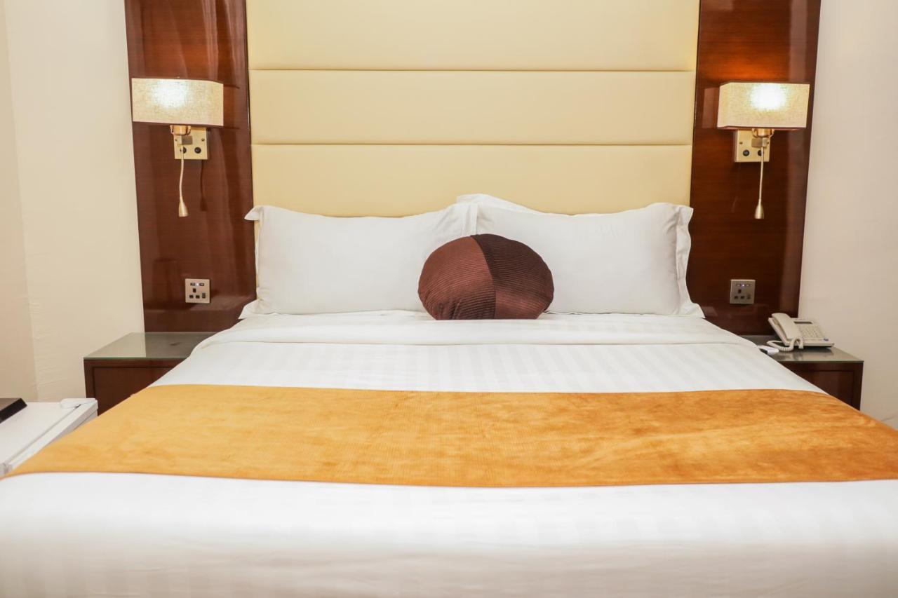 De Rembrandt Hotels And Suites Ikeja Esterno foto