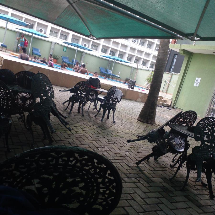 De Rembrandt Hotels And Suites Ikeja Esterno foto