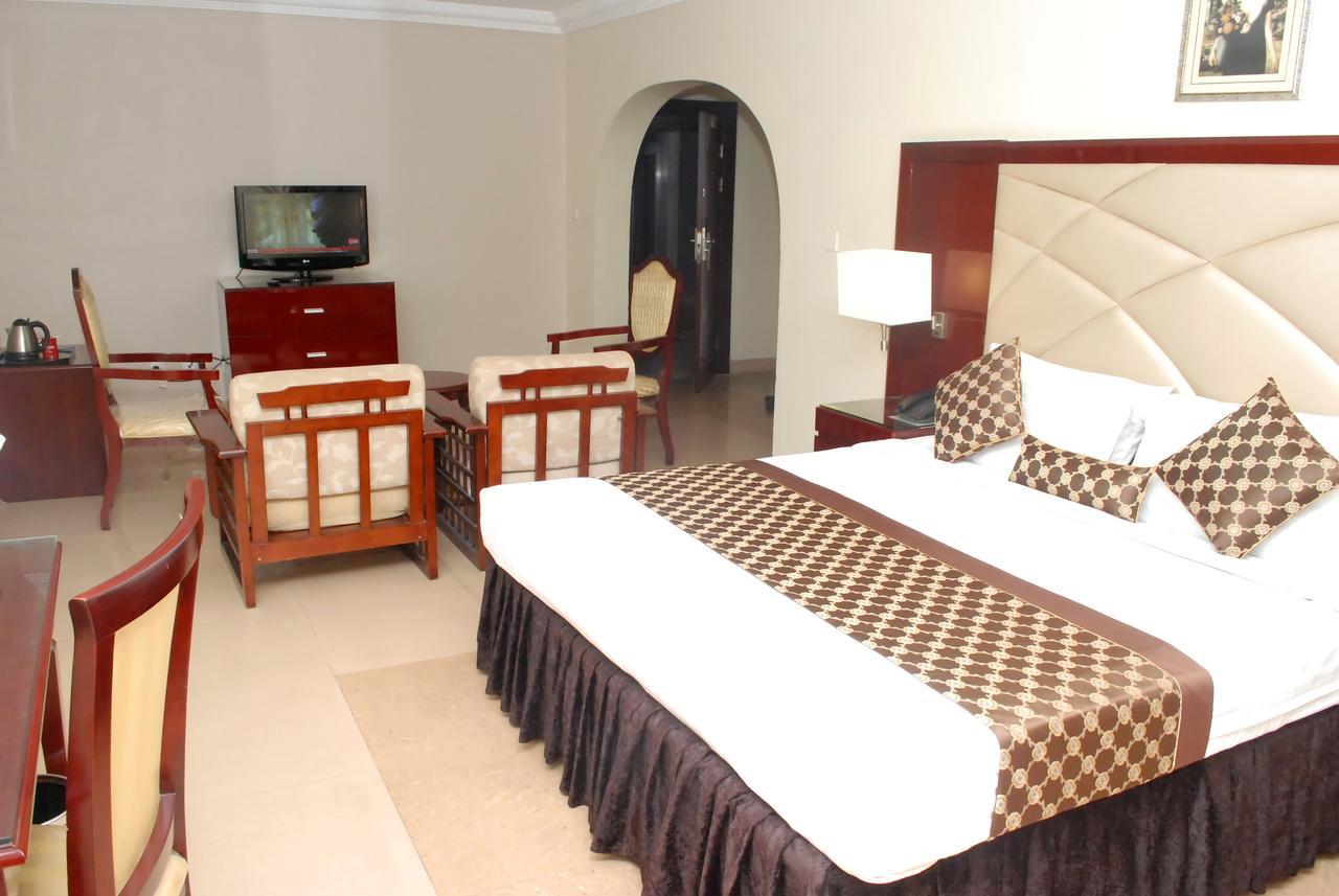 De Rembrandt Hotels And Suites Ikeja Esterno foto