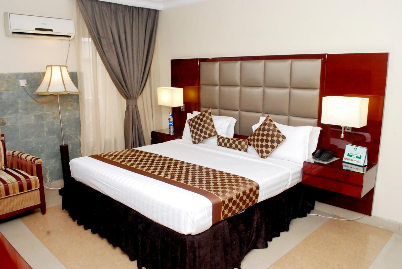 De Rembrandt Hotels And Suites Ikeja Esterno foto