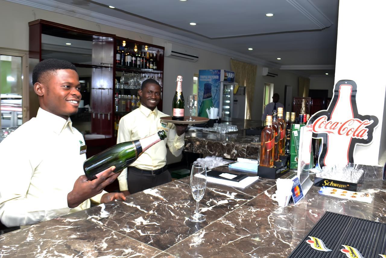 De Rembrandt Hotels And Suites Ikeja Esterno foto