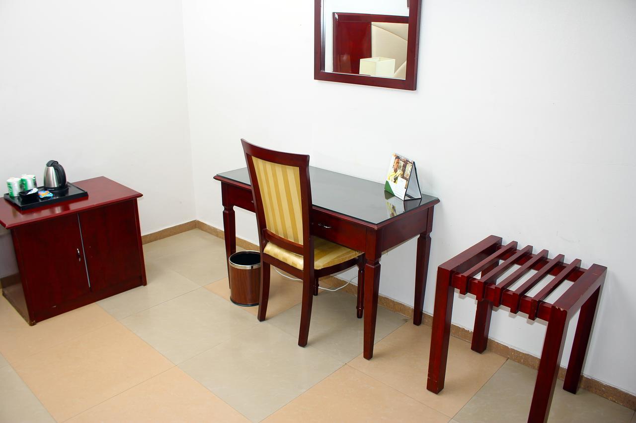 De Rembrandt Hotels And Suites Ikeja Esterno foto