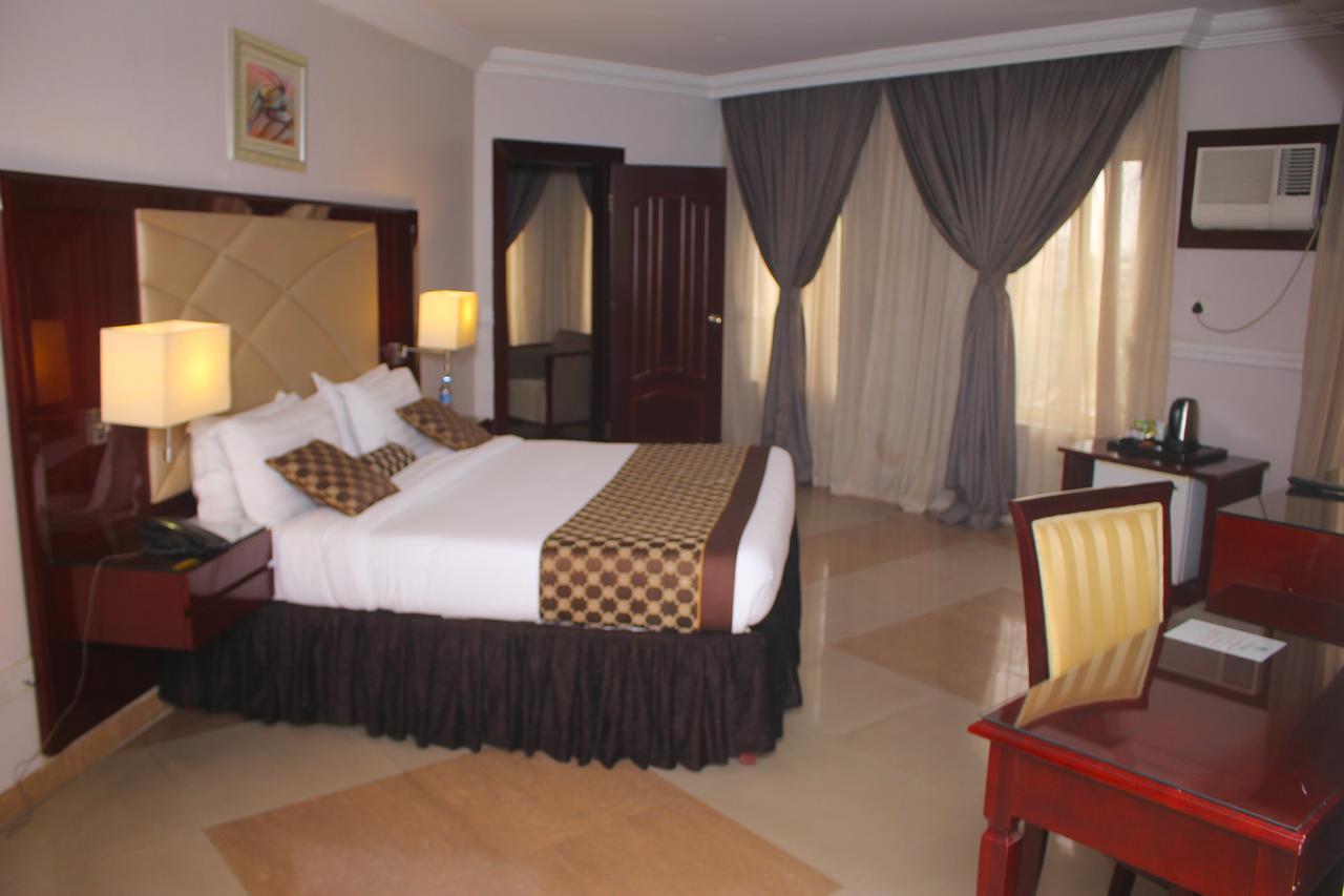 De Rembrandt Hotels And Suites Ikeja Esterno foto